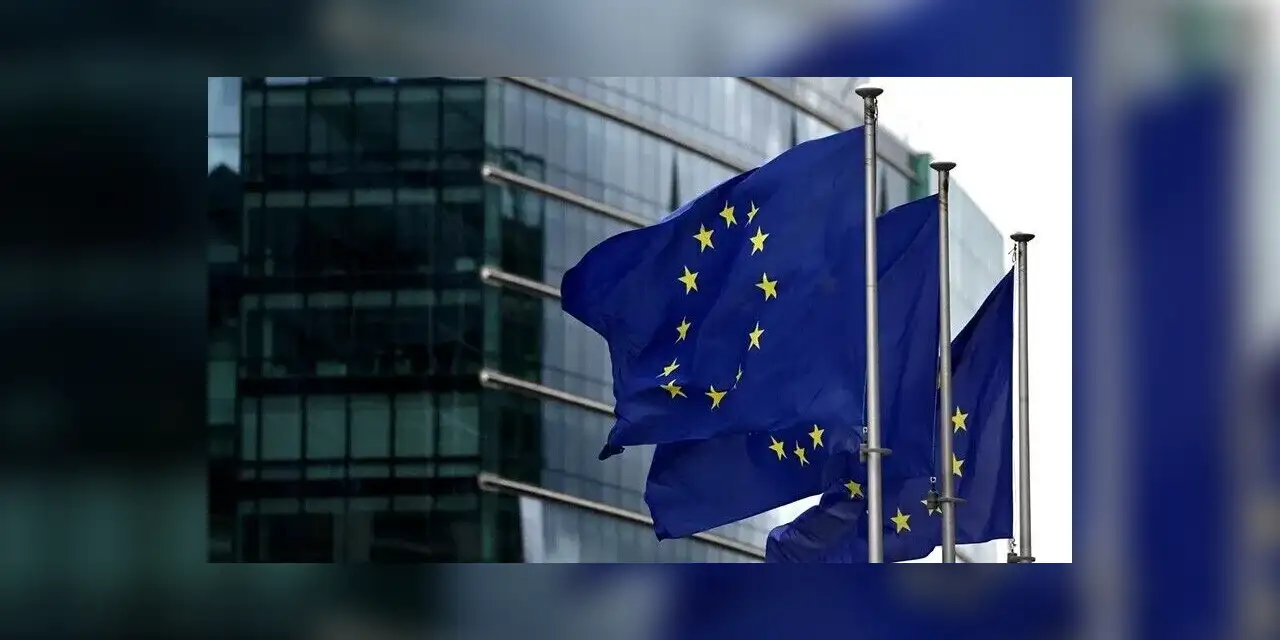 AB, Rusya'nın uyarısına rağmen Kiev'de mevcudiyetini sürdüreceğini duyurdu