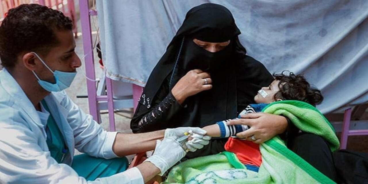 Yemen’de sağlık sistemi can çekişiyor: Suudi saldırıları krizi büyütüyor
