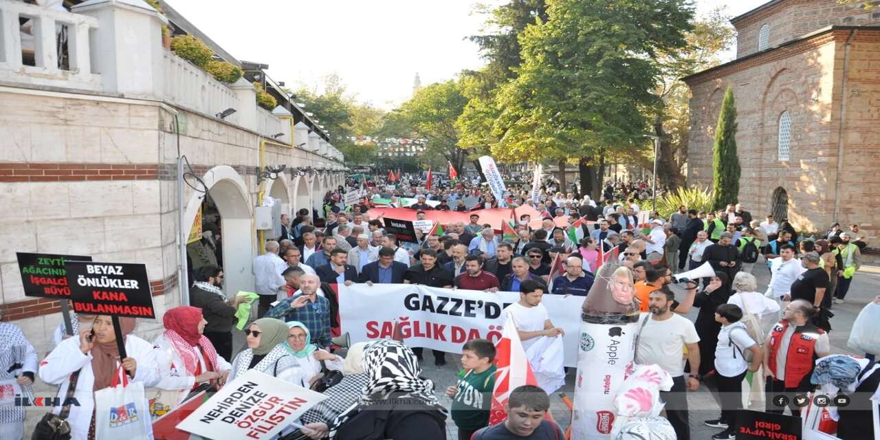 Bursa'da Siyonist İsrail'in Gazze'ye yönelik saldırıları protesto edildi