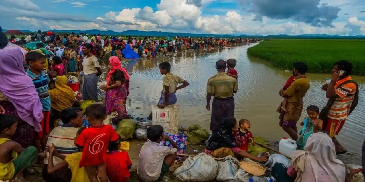 Bangladeş'teki yerinden edilmiş Arakanlı Müslümanların sayısı 1,2 milyonu aştı