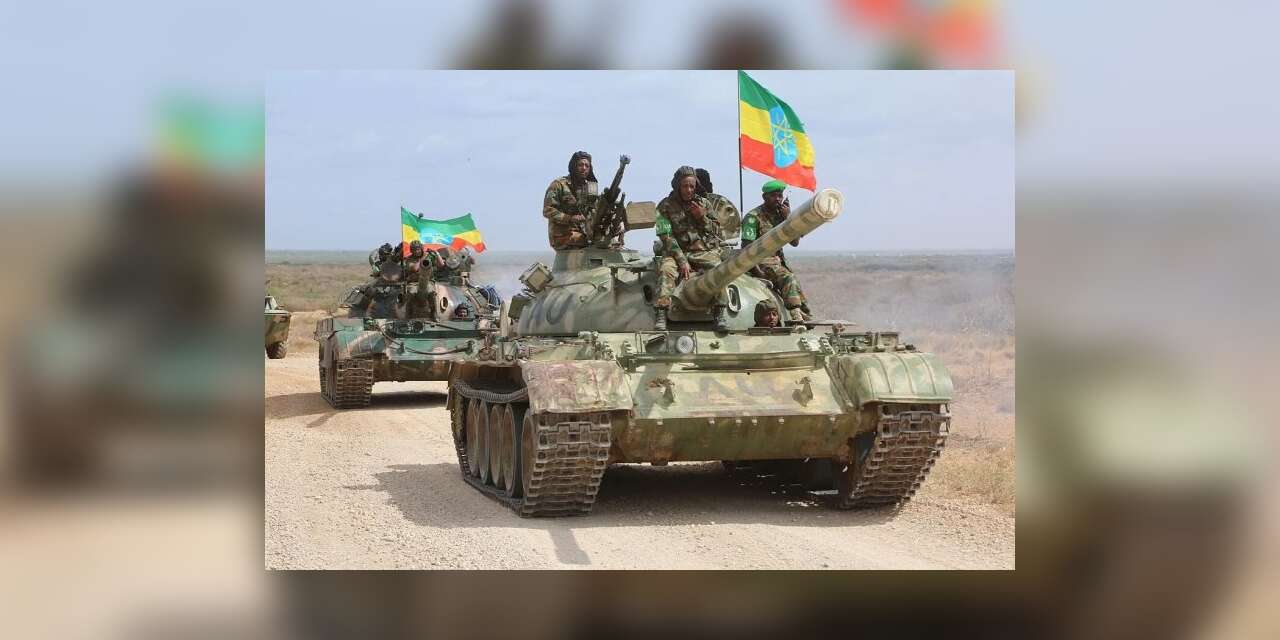 Etiyopya ordusunun Eritre sınırına doğru tank ve ağır silah sevk ettiği bildirildi