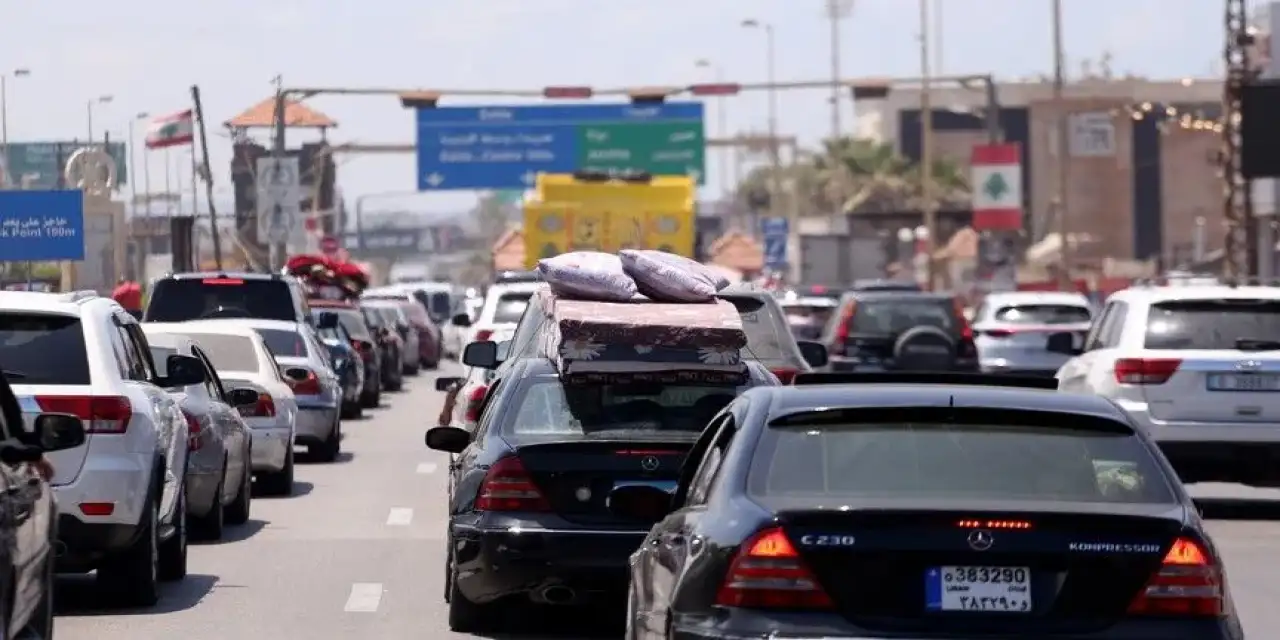Siyonist Savunma Bakanı, Lübnan'ın işgal altındaki güneyinden 200 bin sivili sürgün ettiklerini öne sürdü