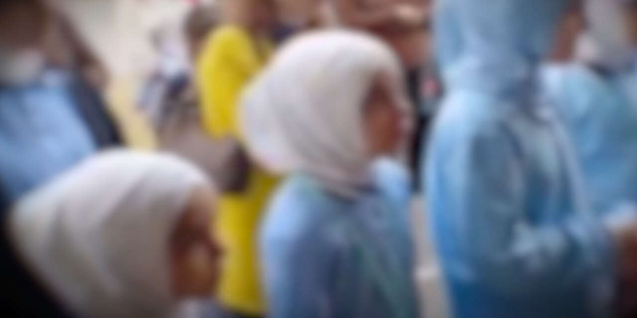 Azerbaycan'da başörtüsü yasağına karşı çıkanların evleri basılıyor