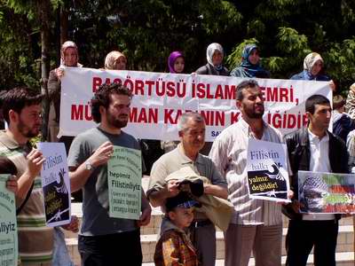 Sakarya’da 140.Başörtüsü Eylemi