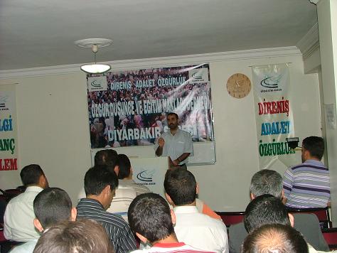Diyarbakır’da “İmam Şafii Usulü” Tartışıldı