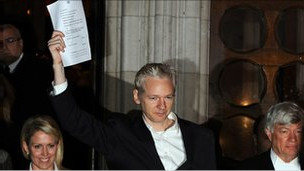 Wikileaks Kurucusu Assange Serbest