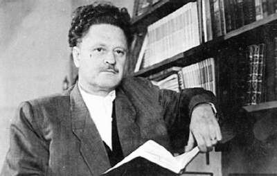 Nazım Hikmet şiiri okuyan Atatürkçüler