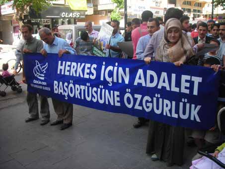 İZMİR'DE PROTESTOYA DAVET