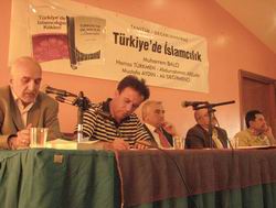 “Türkiye'de İslamcılık” kitapları değerlendirildi
