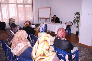 Antalya'da Özgür-Der seminerleri devam ediyor