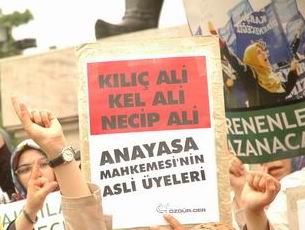 Paksüt’ün dedesi Kel Ali imiş!