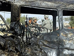 ABD Irak'ta Yine Bir Aileyi Yok Etti