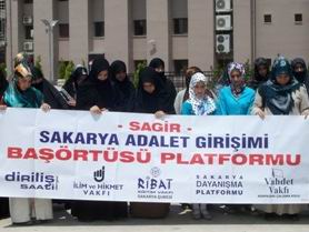 Sakarya: Zulme Karşı Yaşasın Başörtüsü İntifadası!