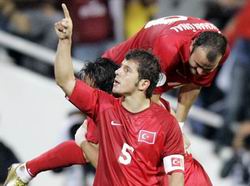 Futbol Merkezli İtikat mı Oluşturulur?