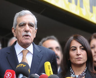 Ahmet Türk ve Aysel Tuğluk Beraat Etti