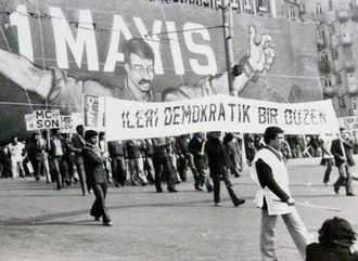 1 Mayıs: Faşist Devlet ve Sol Ajitasyon El Ele!