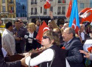 19 Mayıs Töreninde Atatürke Saygı İstediler