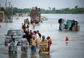 Sel Pakistanda 5 Milyon Kişiye Zarar Verdi