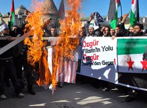  Erzurum’dan İsrail ve Esed’e Lanet (FOTO)