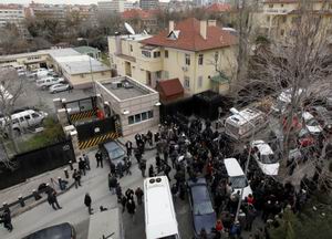 Ankara’da ABD Büyükelçiliği Önünde Patlama!