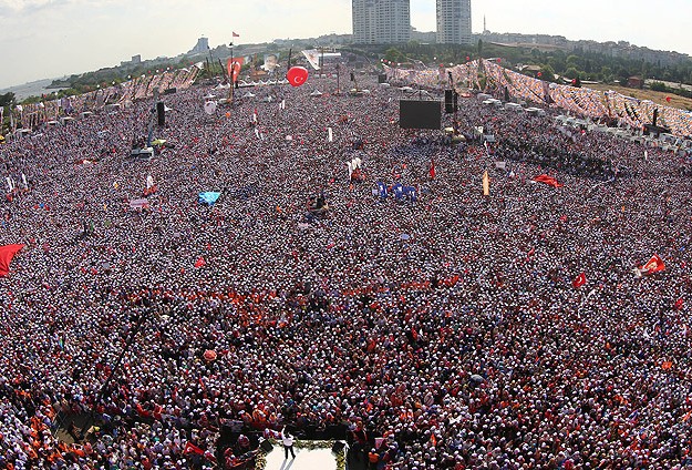 1 Milyondan Fazla Kişi Kazlıçeşmede Erdoğanı Dinledi