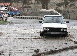 Dörtyol’da Sel 5 Can Aldı