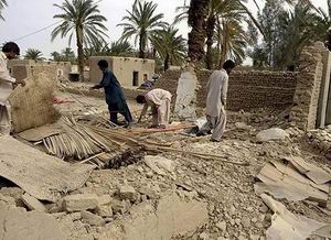 Pakistan’daki Depremde 217 Ölü