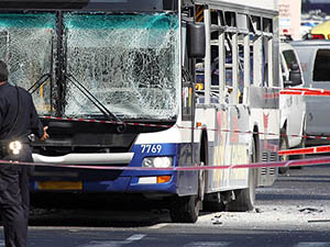 Rusya’da Otobüse Canlı Bomba Saldırısı