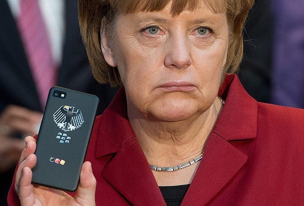 Der Spiegel: Merkel 2002'den Beri Dinleniyor
