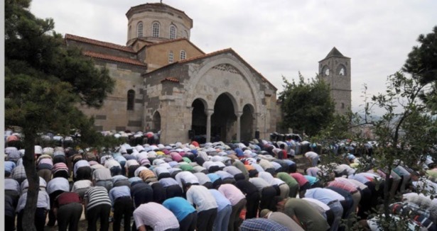 Ayasofya Cami Olarak Kalacak