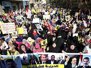 Mısır'da Darbe Karşıtı Cuma Gösterileri