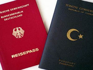 Almanya'da Türkiyeli Göçmenlere Çifte Vatandaşlık
