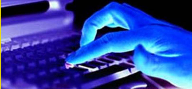 İnternetin Büyük Sitelerine Siber Saldırı