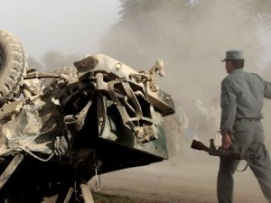 Afganistan’da Bombalı Saldırı: 15 Ölü