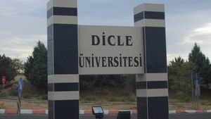 Dicle Üniversitesi'nde 2 İstifa