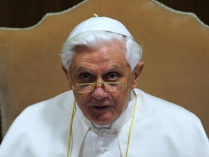 Papa: Laiklik Saldırganlaştı