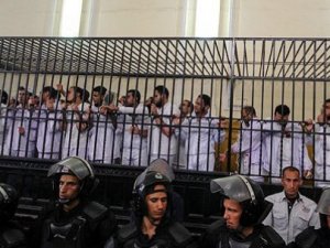 Mısır'da 12 Darbe Karşıtına Daha İdam Cezası