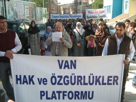 Van'da 110. başörtüsü eylemi