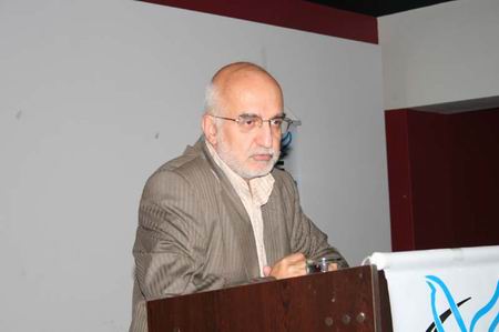 Özgür-Der Antalya Şubesi Konferansları Başladı
