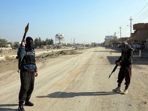 IŞİD Kerkük'ün Güneyindeki İlçe ve Köylere Saldırdı