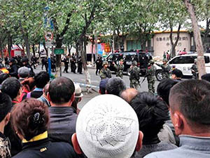 Çin Polisi, 13 Doğu Türkistanlıyı Öldürdü
