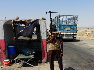 AA Muhabiri IŞİD'in Elindeki Musul'a Girdi
