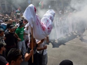 Paris'te Filistin'e Destek Gösterisine Yasak