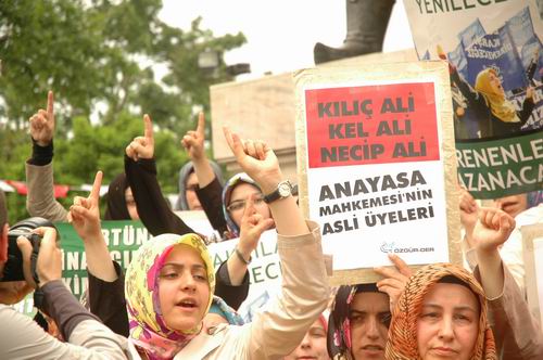 TBMM 1 Yıldır AYM Kararıyla Yok Hükmündedir!