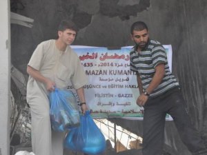 Yardımlarımız Saldırı Altındaki Gazze'de Dağıtılıyor (FOTO)