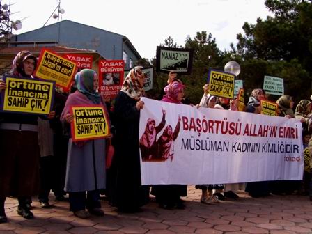 Anayasa Mahkemesi İnançlarımızı Yasaklayamaz