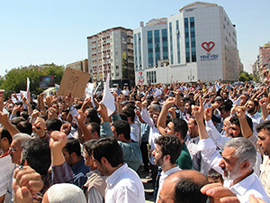 Gazeteci Adıyaman İçin Diyarbakır'da Eylem Yapıldı