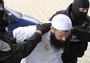 Bosna'da 16 Müslüman Tutuklandı