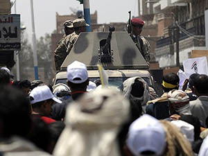 Yemen'de Ordu Husilere Karşı Alarma Geçti