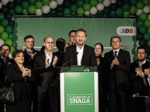 Bosna'da Seçimleri Bakir İzzetbegoviç'in Partisi Kazandı